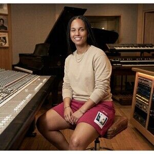 AWAKE NY X AK POLAROID SHORTS 2XL